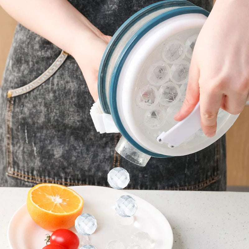 2-in-1 Portable Ice Bottle and Cold Kettle in light grey and blue
