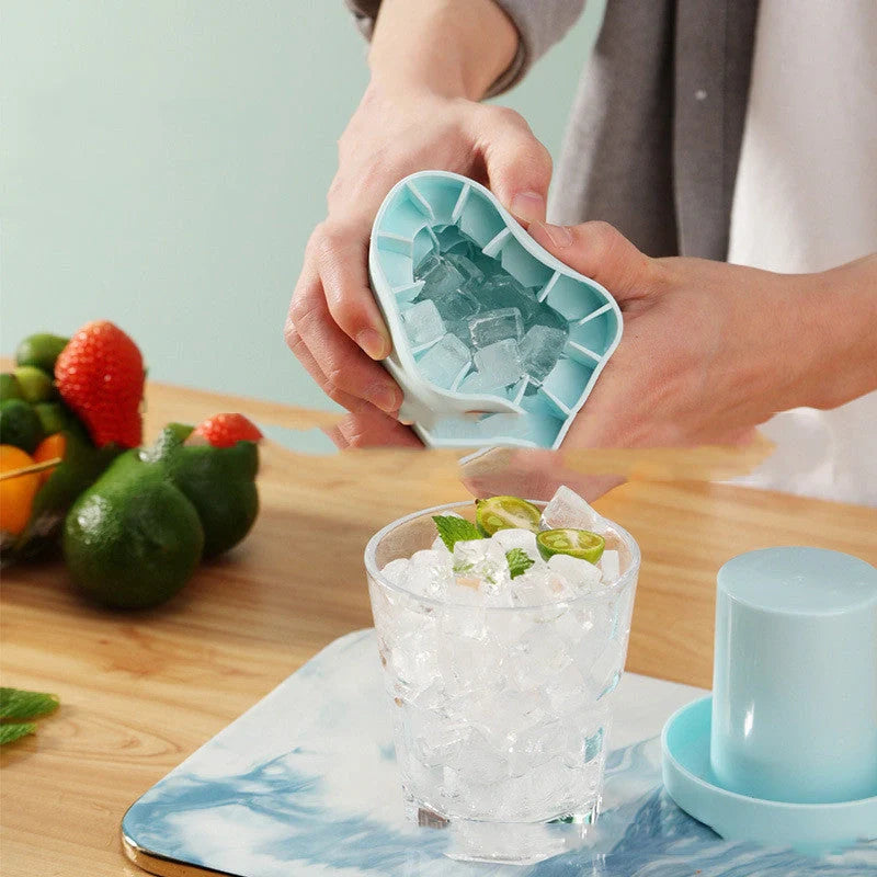 Portable 2-in-1 ice bucket mold with lid for efficient ice making and serving