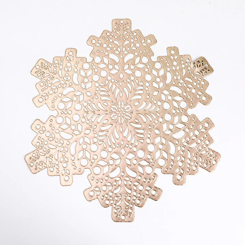 Elegant snowflake placemats made of premium PVC with heat and scald resistance for safe and stylish dining