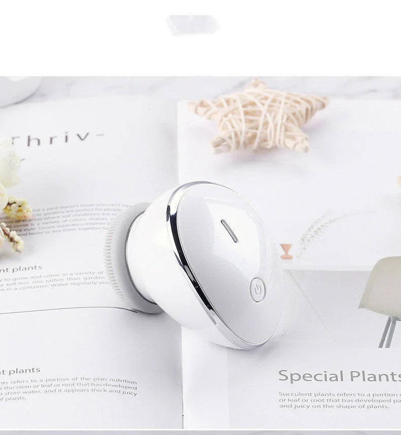USB Charging Facial Cleansing Massager with silicone bristles and ergonomic design