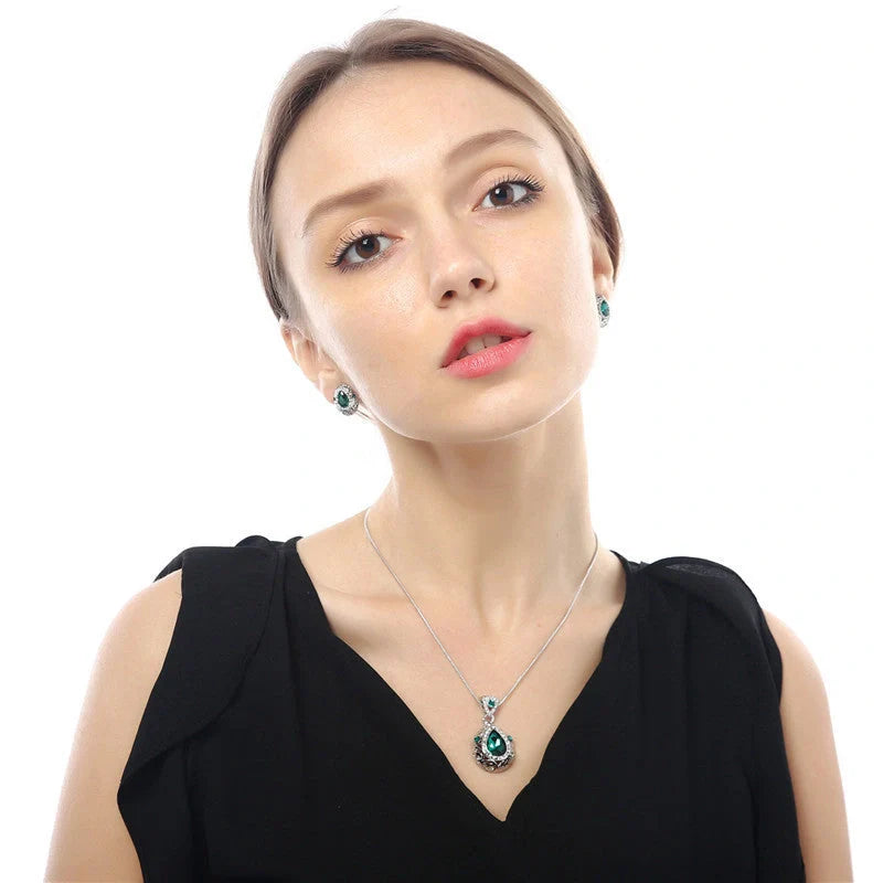 Austria crystal guard water droplet necklace with adjustable snake bone chain and artificial crystal pendant