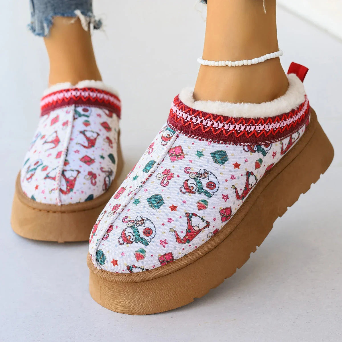 Cozy Christmas-themed ankle boots with cotton upper and plush artificial fur lining