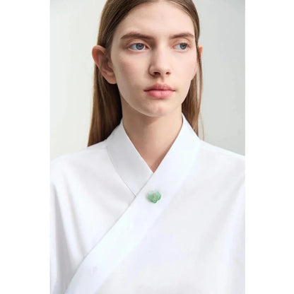 Elegant spring blouse with stand collar, floral pattern, and loose fit for women
