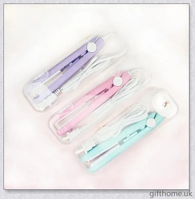 Ceramic Mini Hair Curler with 3D floating plate, smart temperature control, and tourmaline ceramic plates for smooth, long-lasting hairstyles.