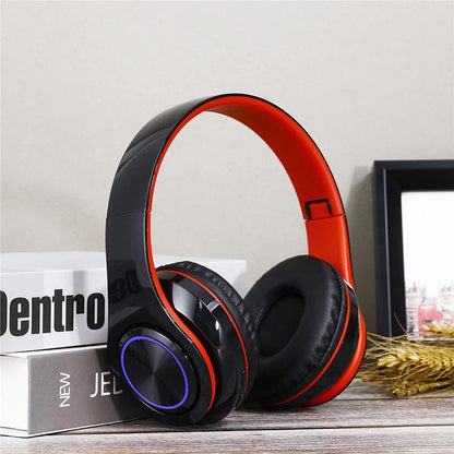 Portable wireless headphones with strong bass and noise cancelling in various colours