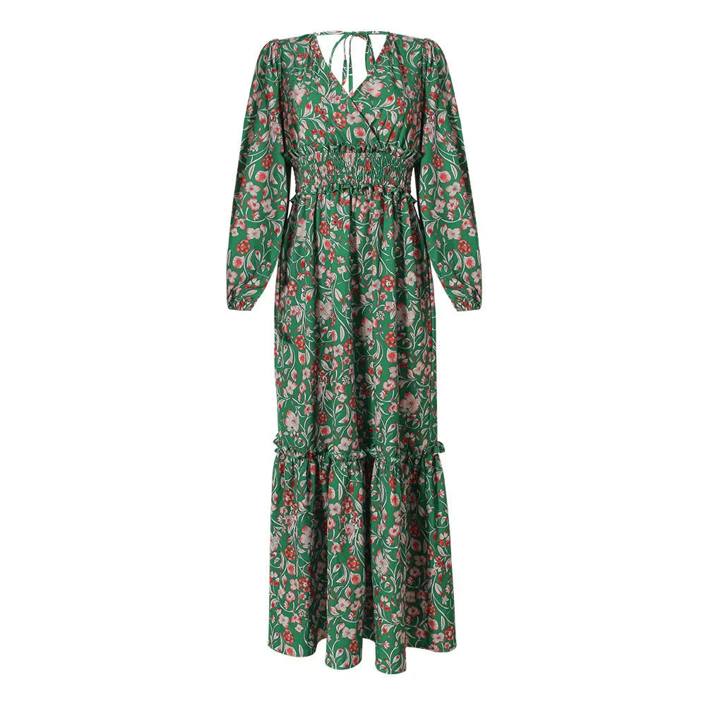 Elegant printed halter maxi dress with long sleeves in green color