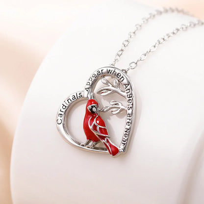 Heart-shaped cardinal pendant necklace in silver, unisex animal model jewellery