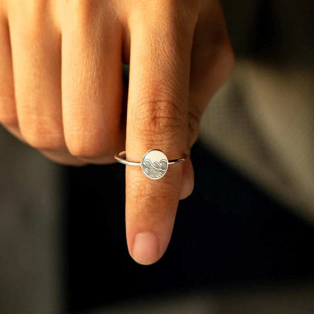 Elegant 925 Sterling Silver Storm Wave Ring in White or Yellow Gold for UK Women's Fashion