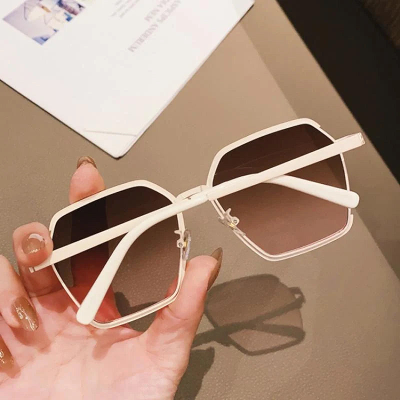 Vintage half-frame sunglasses with UV400 protection in various colours