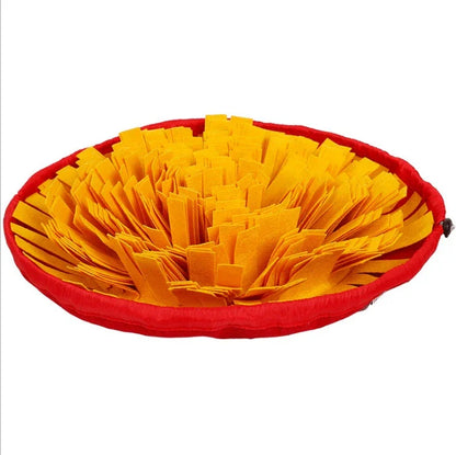 Premium felt puzzle blanket with hidden compartments and textured surfaces to stimulate a pet's natural foraging instincts during mealtimes