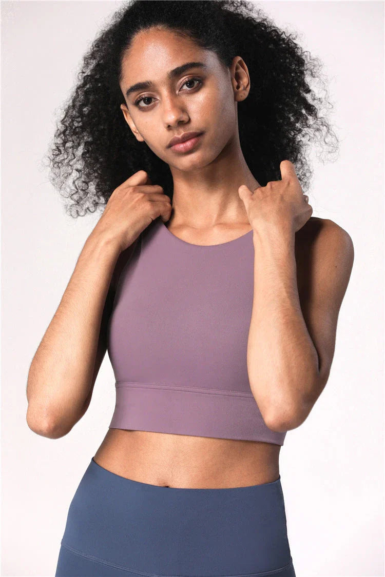 Supportive Longline Yoga Bras with Cross-Back Design for Enhanced Workout Performance