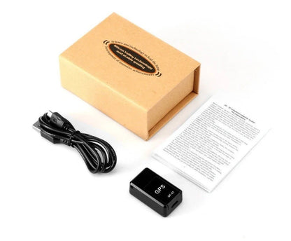 Anti-lost tracking alarm device with SOS and GPS features