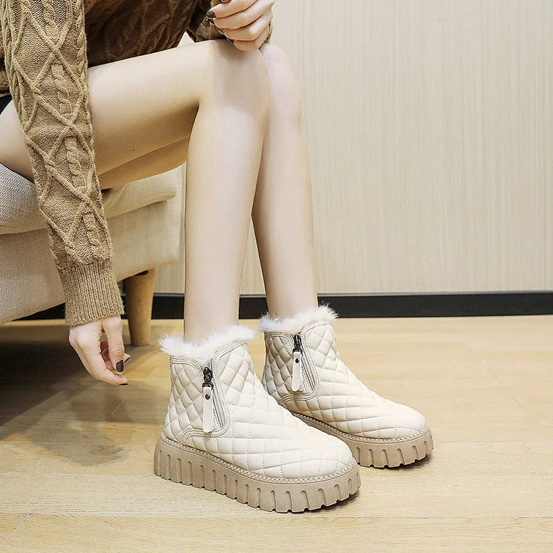 Women's plaid pattern platform ankle boots with side zipper and plush lining