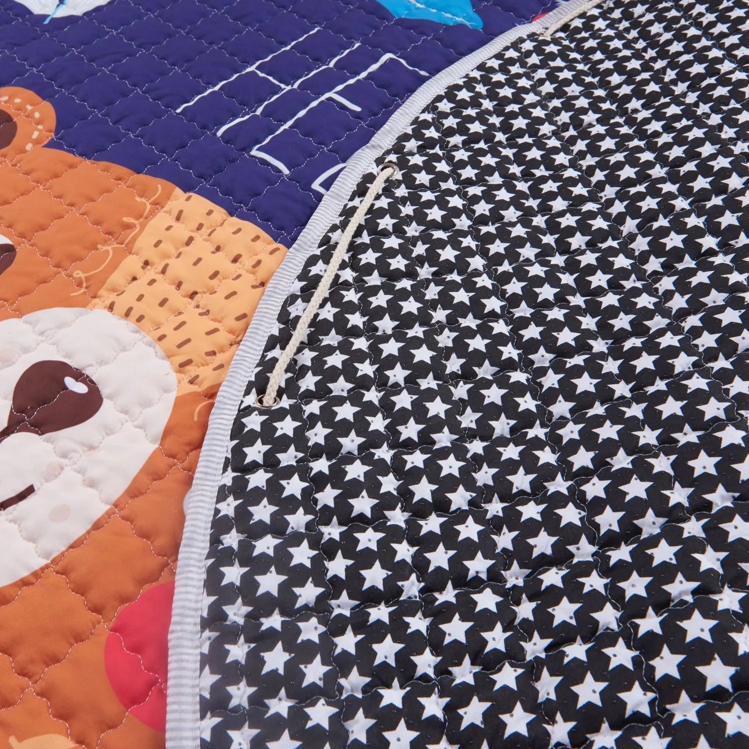 Round baby crawling mat with toy storage bag in various colours