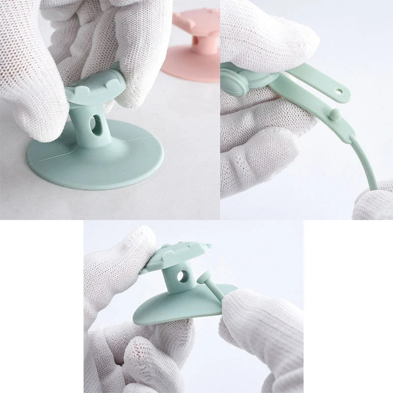 Stainless steel infant training spoon and fork set with silicone anti-drop chain and suction cup