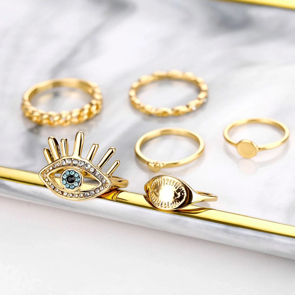 Retro Eye Love Ring Set: 6-Piece Alloy and Crystal Collection