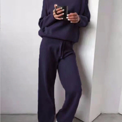 Women's casual turtleneck sweater and drawstring pants set in cotton-polyester blend