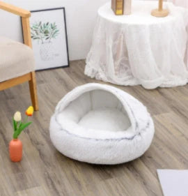 Cozy and comfortable 2-in-1 pet bed for cats and dogs, featuring plush, warm, and soft materials