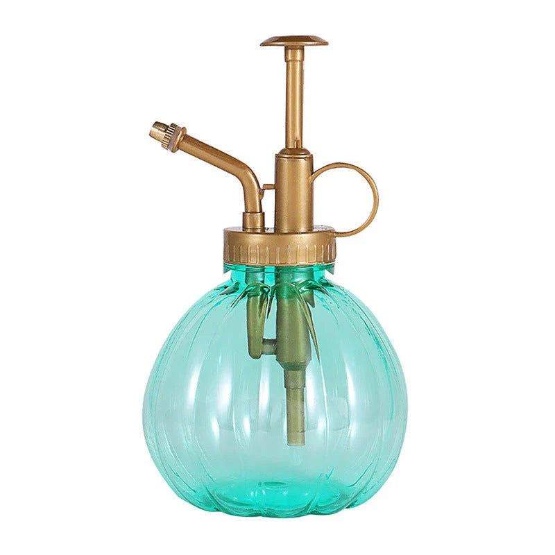 Adjustable Misting Plant Watering Sprayer with Retro-Inspired Copper Accents for Convenient Indoor and Outdoor Gardening