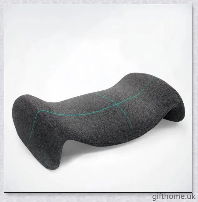 Plush bed lumbar cushion with memory foam filling, designed to provide comfort and support for pregnant women