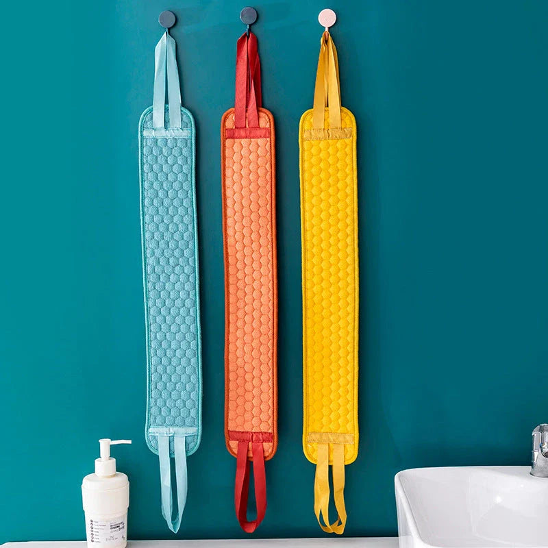 Exfoliating Bath Towel for Deep Cleansing - Premium Sponge Material, Coarse Sand Texture, Ergonomic Design, and Effective Exfoliation