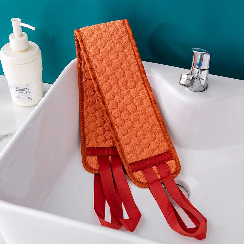 Exfoliating Bath Towel for Deep Cleansing - Premium Sponge Material, Coarse Sand Texture, Ergonomic Design, and Effective Exfoliation