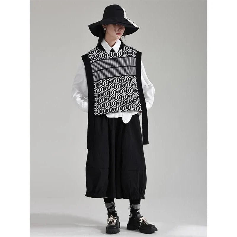 Women's Black Irregular Pattern Knitting Vintage Vest with a unique irregular pattern design