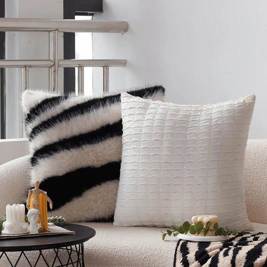 Italian Minimalist Black and White Cushion Cover - Soft, Durable and Eco-Friendly Luxury Pillowcase