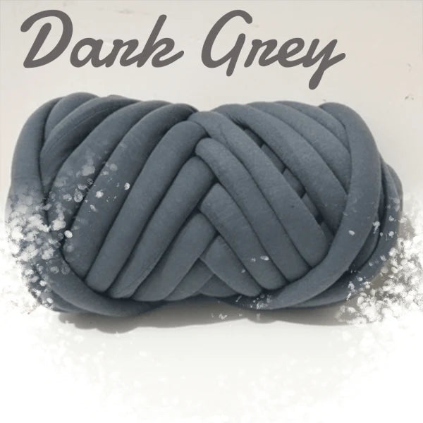 Soft, chunky hand knitting tube yarn in various colours, perfect for DIY projects like blankets, cushions, and pet beds
