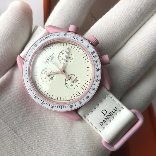 Sophisticated multi-function quartz watch with stylish textile strap, featuring a classic round dial and stainless steel clasp