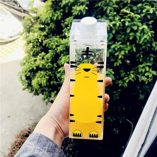 Colourful cartoon animal patterned water bottle made of durable ABS material