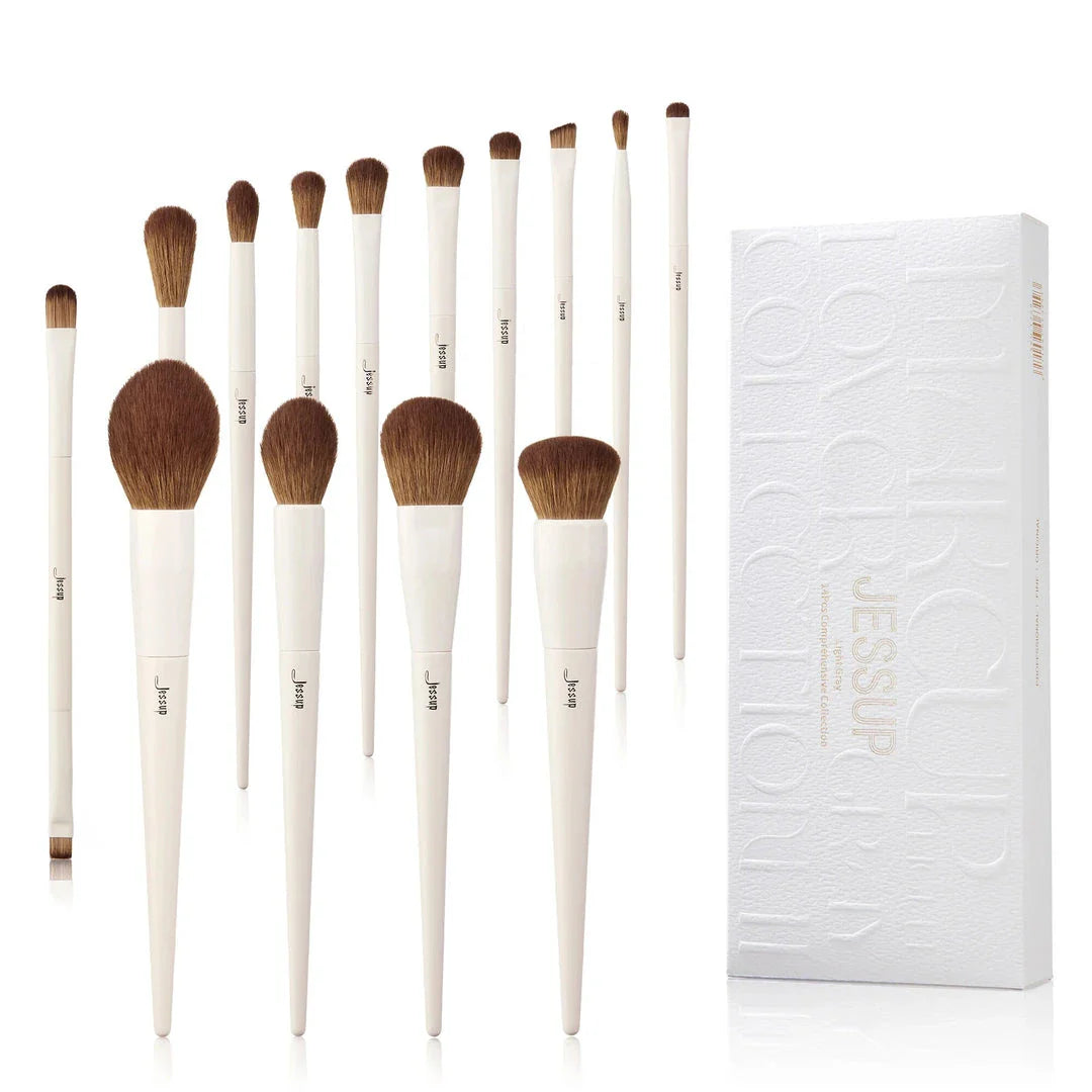 Luxury 14-Piece Vegan Makeup Brush Set with Natural Birch Wood Handles and Synthetic Bristles