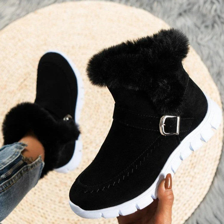Cozy plush ankle boots in various colors with buckle detail and soft artificial fur lining