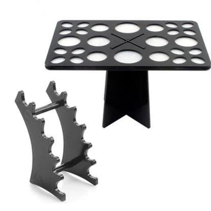14-hole makeup brush holder in various colours for organising and drying brushes