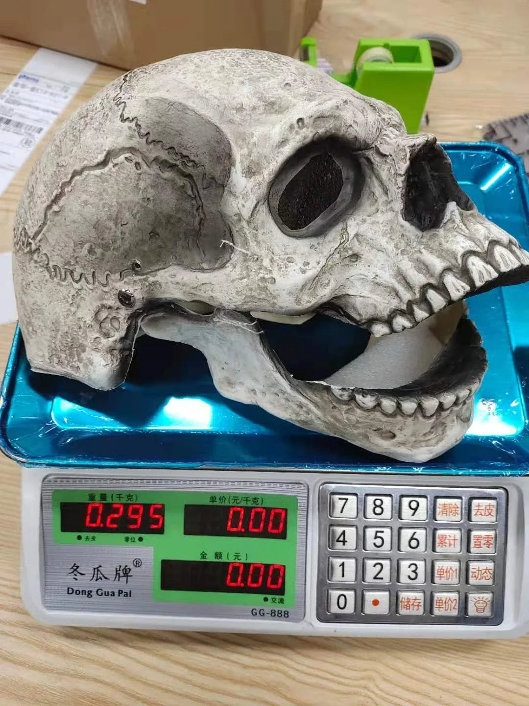 Creepy skeletal horror mask with movable jaw - perfect for Halloween costume and cosplay