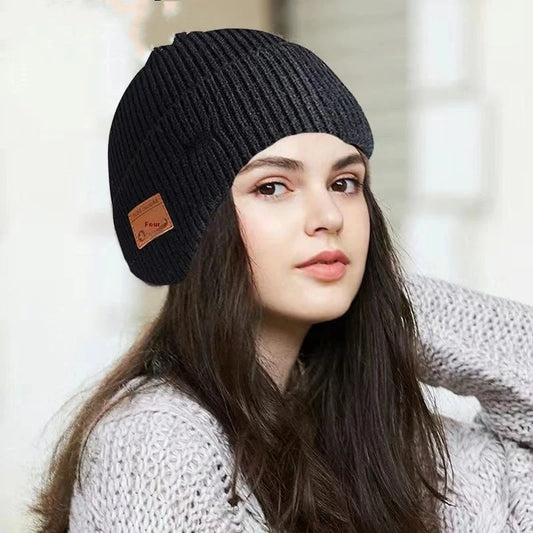 Thickened Blue Tooth Cap Knitted in various colours with dome crown and USB charging cable