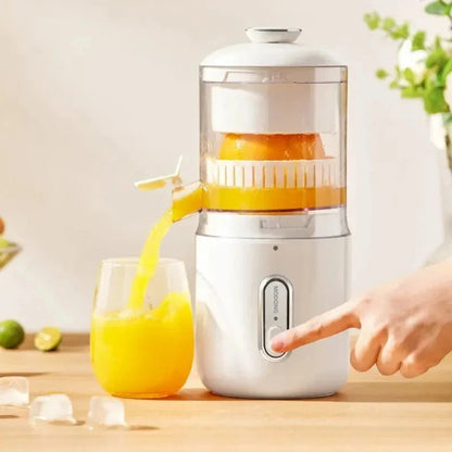 Versatile wireless electric juicer with USB charging, suitable for a variety of fruits and vegetables