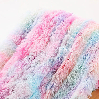 Cosy and luxurious faux fur throw blanket in a variety of colours and sizes, perfect for adding warmth and style to your living space