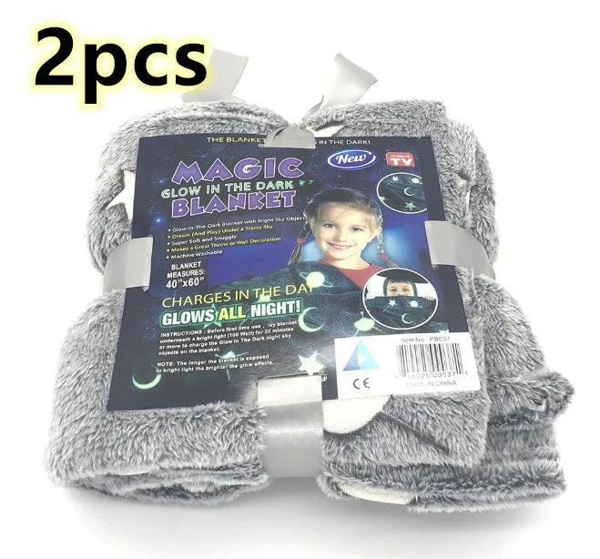 Glowing polyester wool blanket with stars and moons design, perfect for cosy nights