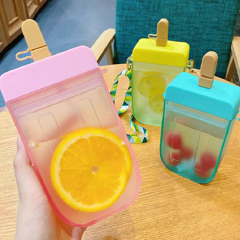 Summer children's water cup with straw, anti-leak design, and cartoon pattern