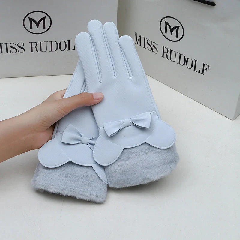 Cosy winter gloves with touch screen capability and fleece lining, available in various stylish colour options