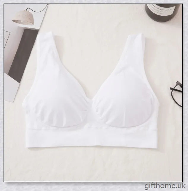 Seamless comfort bra made with premium nylon-spandex blend for all-day ease and a smooth, flattering silhouette