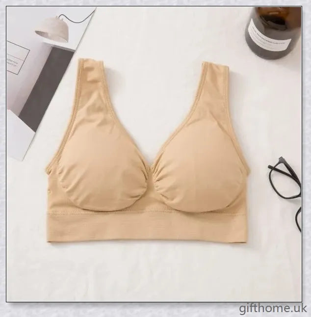 Seamless comfort bra made with premium nylon-spandex blend for all-day ease and a smooth, flattering silhouette