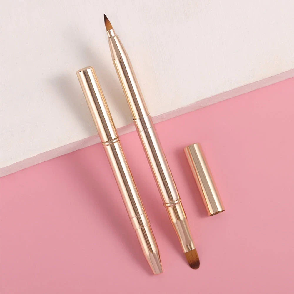 Fashion Makeup Lip Brush and Lipstick Concealer Brush Kit with gold handle and high-quality synthetic bristles