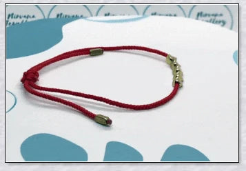 Handmade Tibetan copper bead bracelet with adjustable length and elegant design