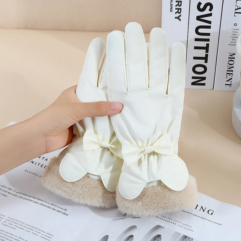 Cosy winter gloves with touch screen capability and fleece lining, available in various stylish colour options