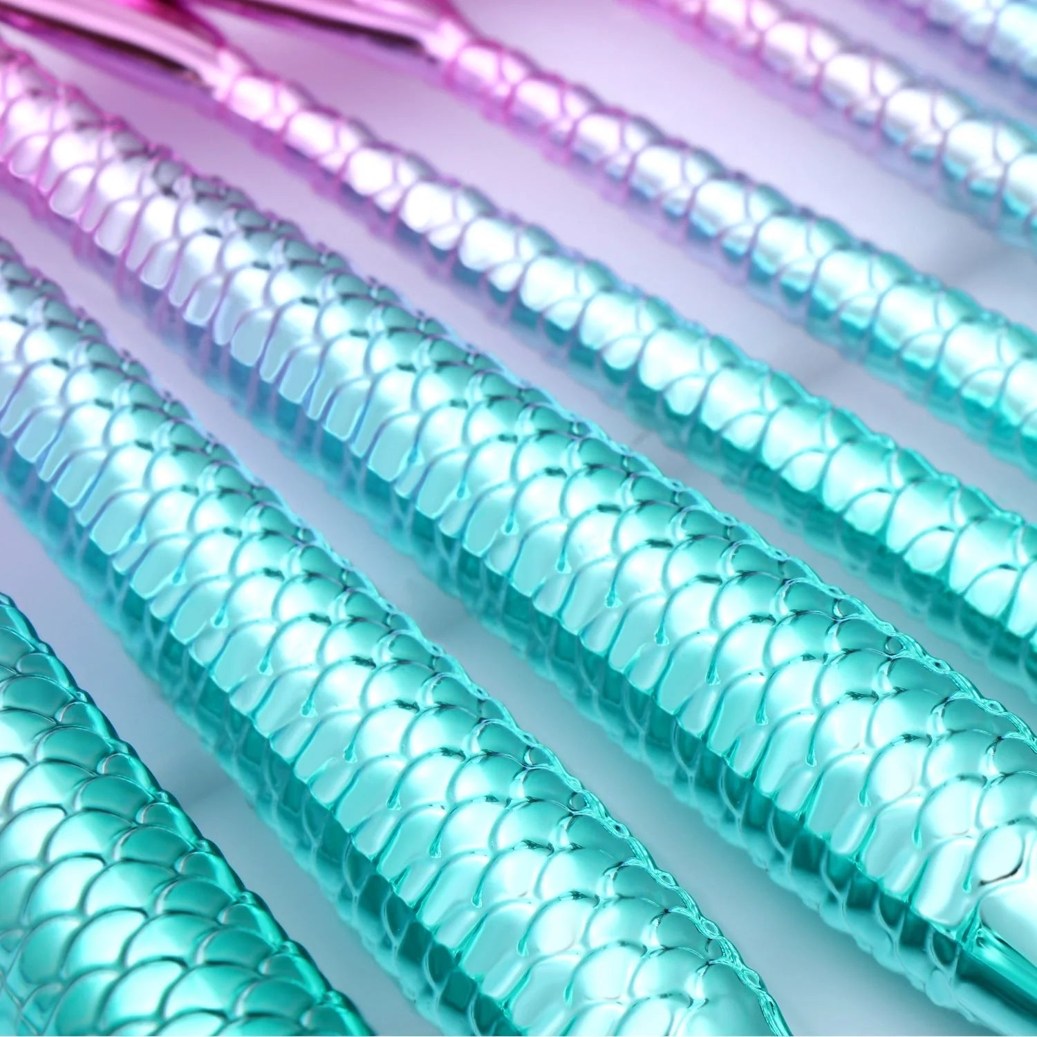11-piece mermaid themed makeup brush set with synthetic fibres for flawless application