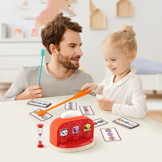 Kids playing with face-changing find picture game, enhancing logical thinking and concentration
