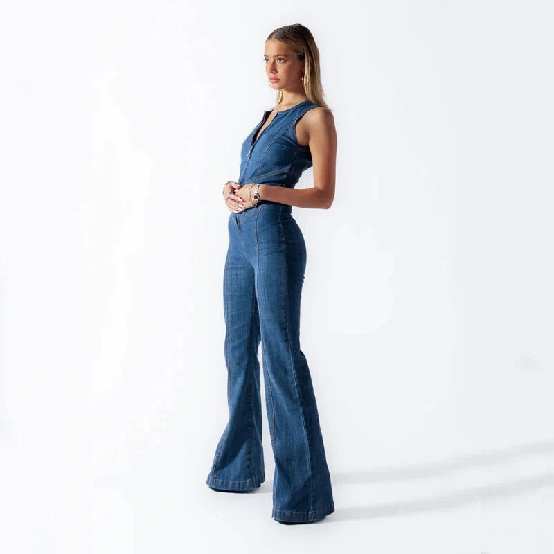 Stylish summer denim jumpsuit for women with halter neck and heart-shaped backless design