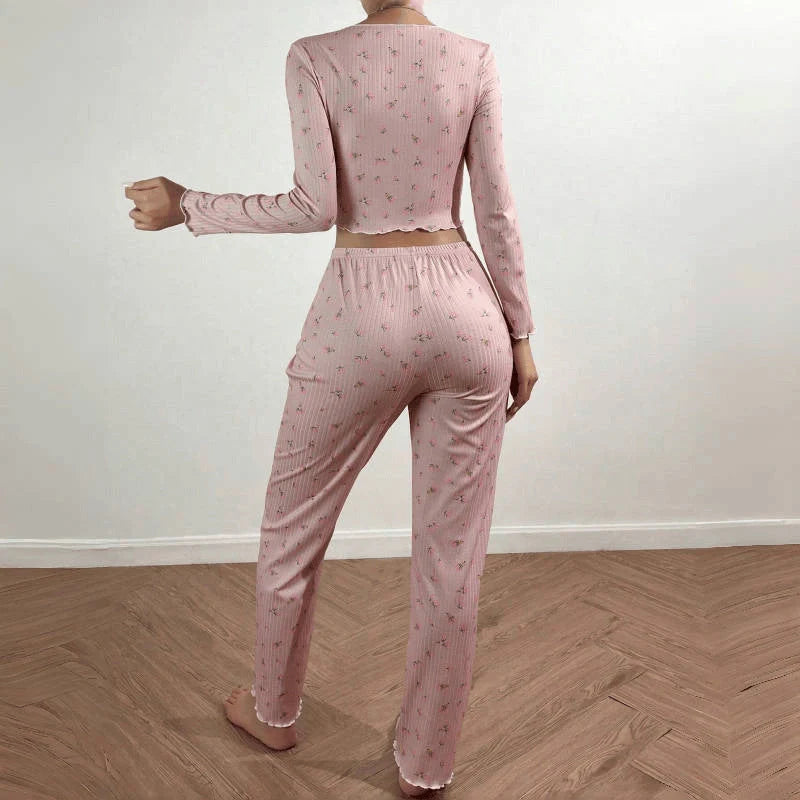 Stylish European two-piece lounge set with floral print for women